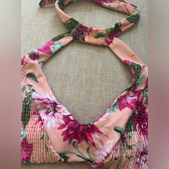 Tori Praver Floral Bikini Top Swimwear / Designed in Hawaii/ Size Small - Picture 5 of 11